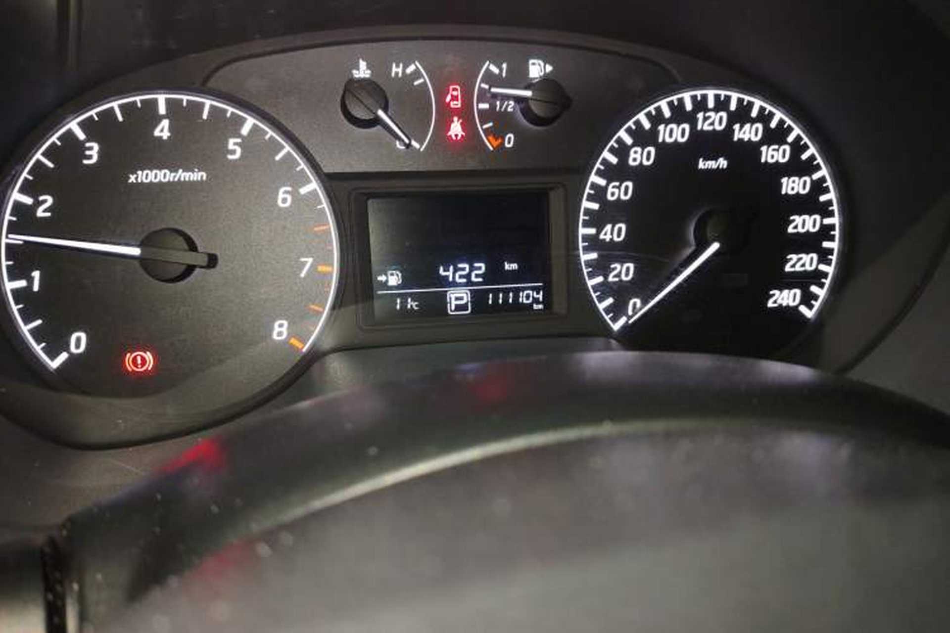 Used Nissan Sylphy 2014 1.6XV CVT Deluxe Edition Odometer Close Up