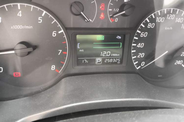 Used Nissan Sylphy 2014 1.6XV CVT Deluxe Edition Odometer Close Up