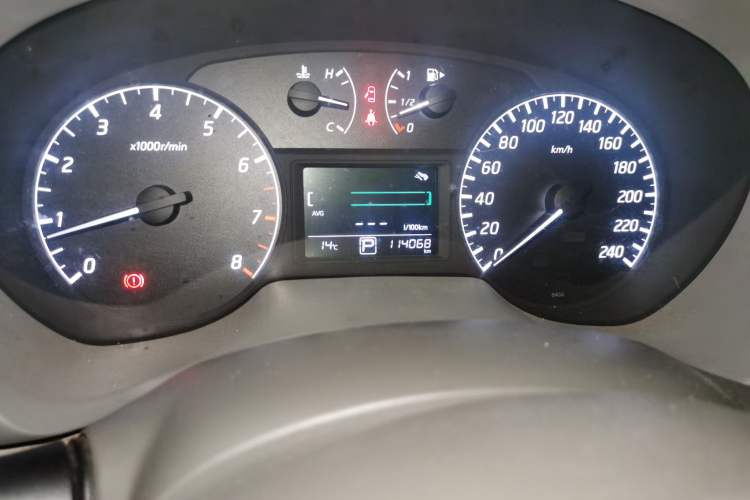 Used Nissan Sylphy 2014 1.6XV CVT Deluxe Edition Odometer Close Up