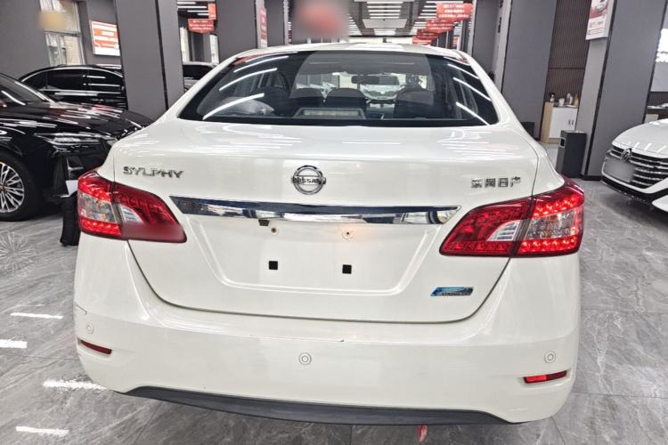 Used Nissan Sylphy 2014 1.6XV CVT Deluxe Edition Rear