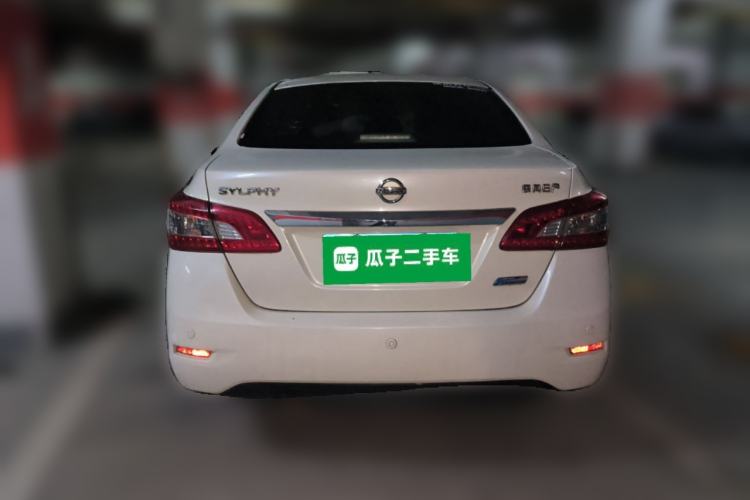 Used Nissan Sylphy 2014 1.6XV CVT Deluxe Edition Rear