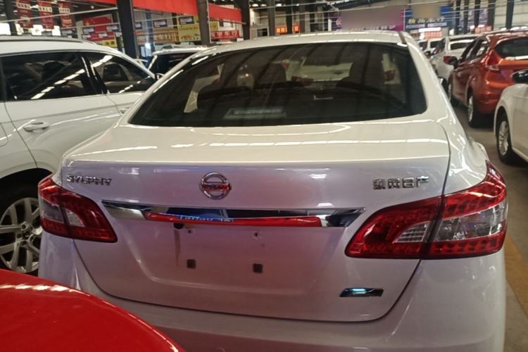 Used Nissan Sylphy 2014 1.6XV CVT Deluxe Edition Rear