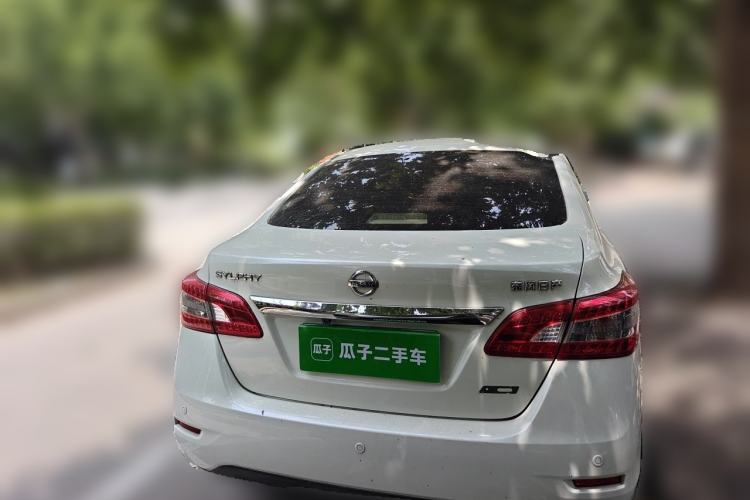 Used Nissan Sylphy 2014 1.6XV CVT Deluxe Edition Rear