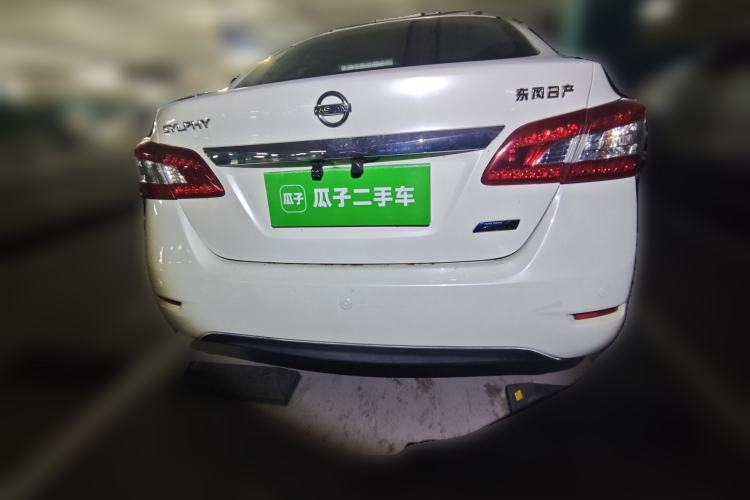 Used Nissan Sylphy 2014 1.6XV CVT Deluxe Edition Rear