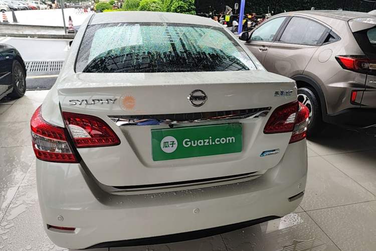 Used Nissan Sylphy 2014 1.6XV CVT Deluxe Edition Rear