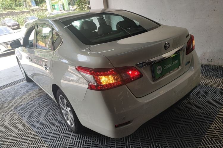 Used Nissan Sylphy 2014 1.6XV CVT Deluxe Edition Rear Left 45 Deg