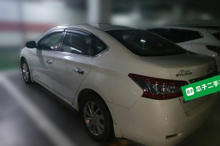 Used Nissan Sylphy 2014 1.6XV CVT Deluxe Edition Rear Left 45 Deg