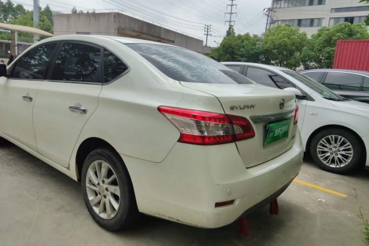 Used Nissan Sylphy 2014 1.6XV CVT Deluxe Edition Rear Left 45 Deg