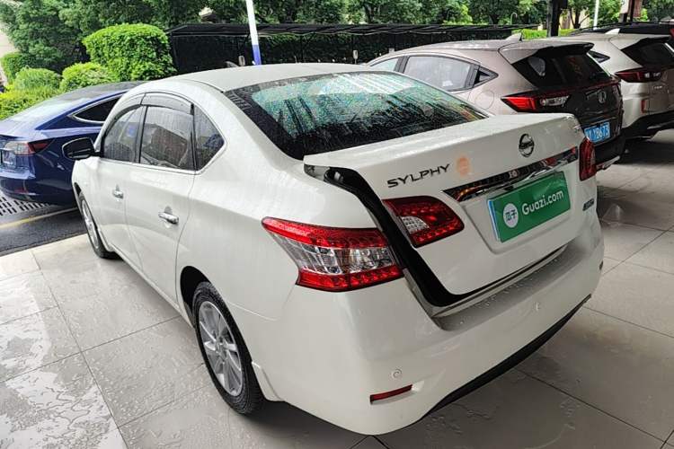 Used Nissan Sylphy 2014 1.6XV CVT Deluxe Edition Rear Left 45 Deg
