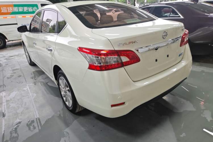 Used Nissan Sylphy 2014 1.6XV CVT Deluxe Edition Rear Left 45 Deg