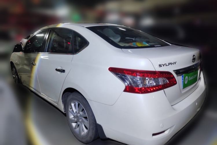 Used Nissan Sylphy 2014 1.6XV CVT Deluxe Edition Rear Left 45 Deg