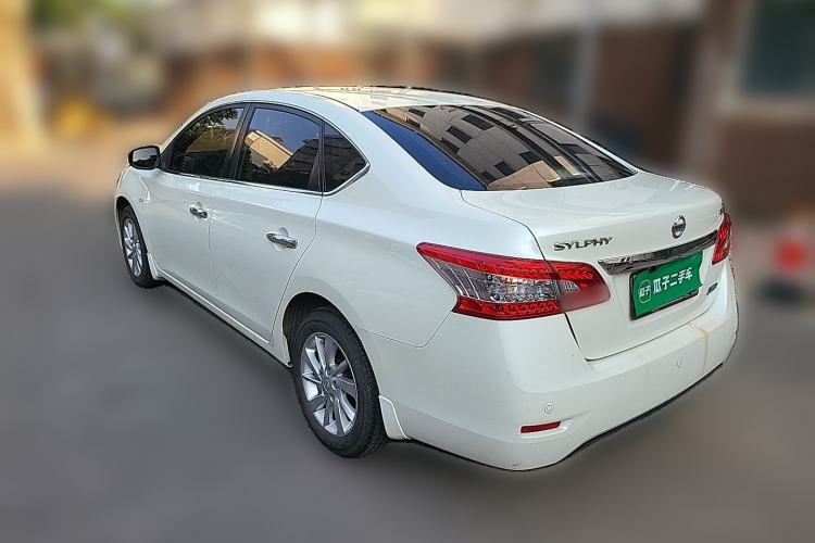 Used Nissan Sylphy 2014 1.6XV CVT Deluxe Edition Rear Left 45 Deg
