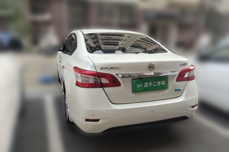 Used Nissan Sylphy 2014 1.6XV CVT Deluxe Edition Rear Left 45 Deg