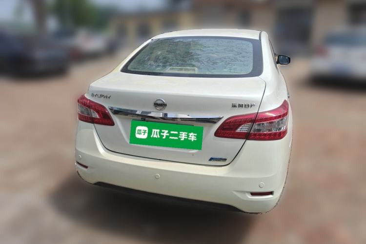 Used Nissan Sylphy 2014 1.6XV CVT Deluxe Edition Rear