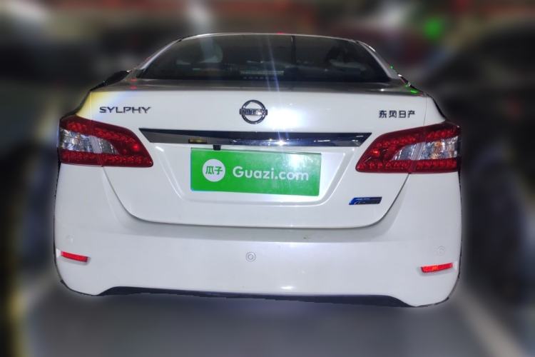 Used Nissan Sylphy 2014 1.6XV CVT Deluxe Edition Rear