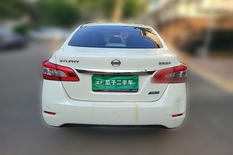 Used Nissan Sylphy 2014 1.6XV CVT Deluxe Edition Rear