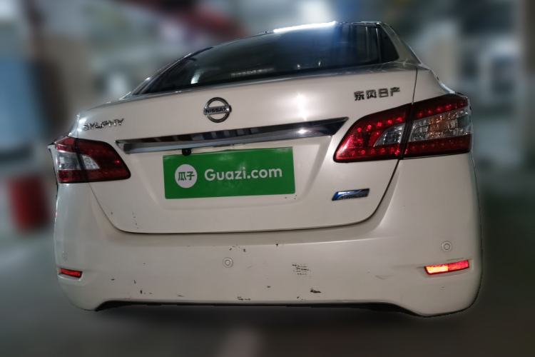 Used Nissan Sylphy 2014 1.6XV CVT Deluxe Edition Rear
