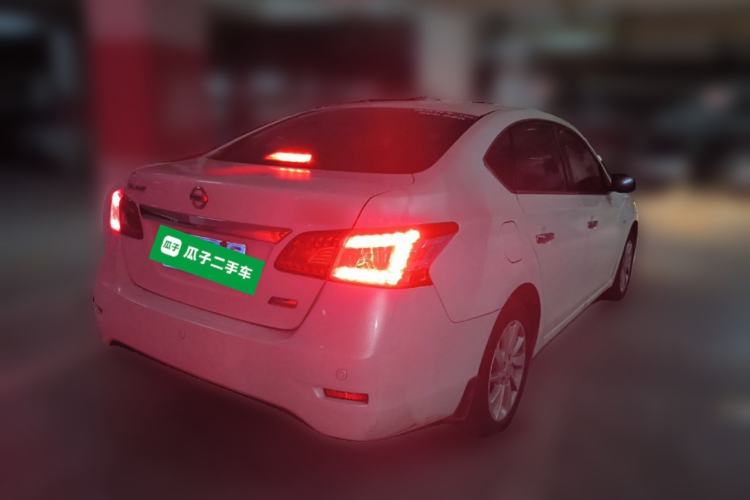 Used Nissan Sylphy 2014 1.6XV CVT Deluxe Edition Rear Right 45 Deg