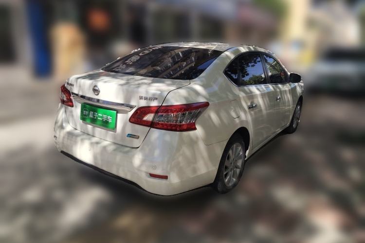 Used Nissan Sylphy 2014 1.6XV CVT Deluxe Edition Rear Right 45 Deg