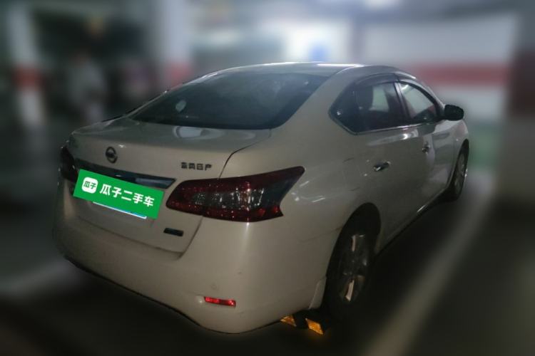 Used Nissan Sylphy 2014 1.6XV CVT Deluxe Edition Rear Right 45 Deg