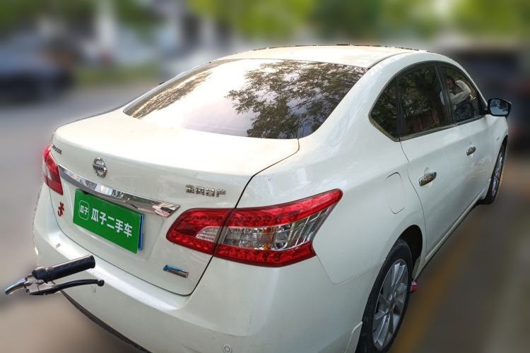 Used Nissan Sylphy 2014 1.6XV CVT Deluxe Edition Rear Right 45 Deg