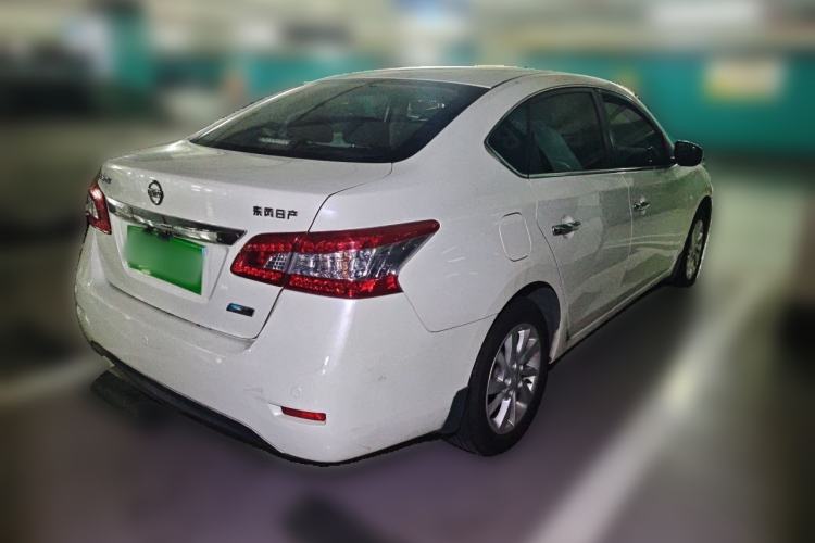 Used Nissan Sylphy 2014 1.6XV CVT Deluxe Edition Rear Right 45 Deg