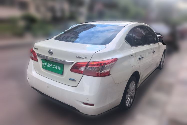 Used Nissan Sylphy 2014 1.6XV CVT Deluxe Edition Rear Right 45 Deg