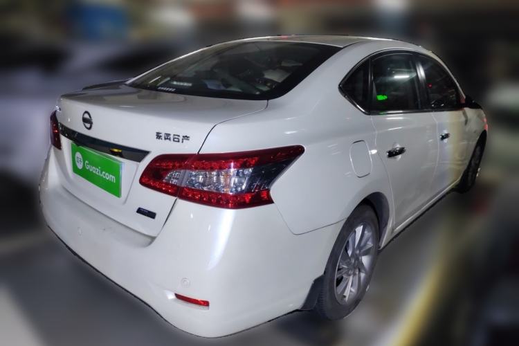 Used Nissan Sylphy 2014 1.6XV CVT Deluxe Edition Rear Right 45 Deg