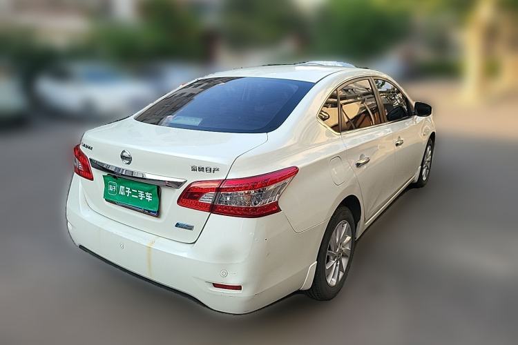Used Nissan Sylphy 2014 1.6XV CVT Deluxe Edition Rear Right 45 Deg