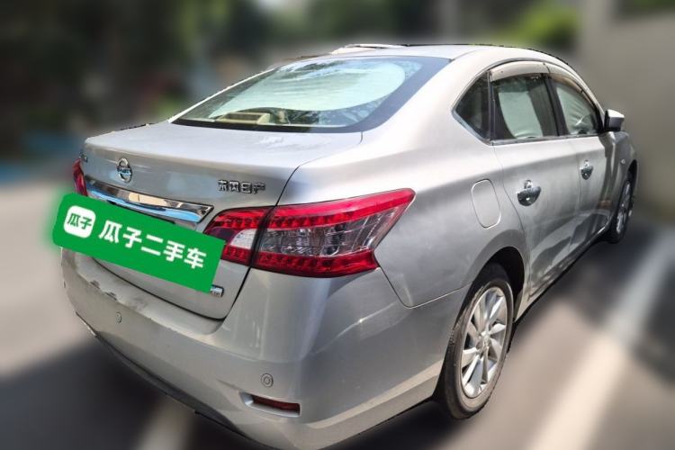 Used Nissan Sylphy 2014 1.6XV CVT Deluxe Edition Rear Right 45 Deg