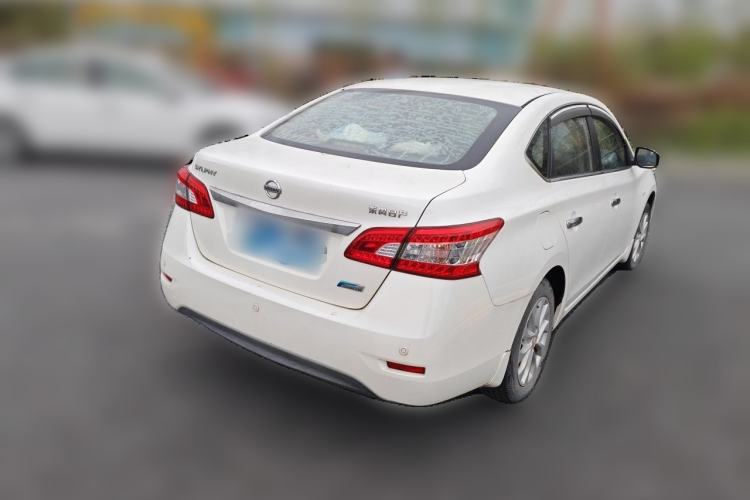 Used Nissan Sylphy 2014 1.6XV CVT Deluxe Edition Rear Right 45 Deg