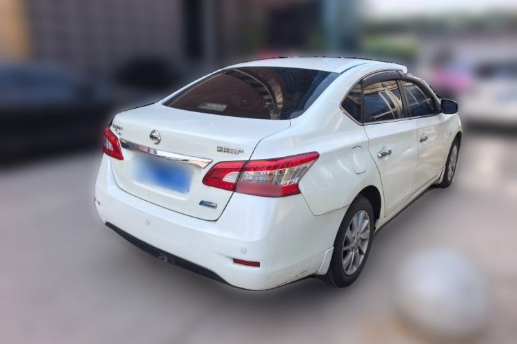 Used Nissan Sylphy 2014 1.6XV CVT Deluxe Edition Rear Right 45 Deg