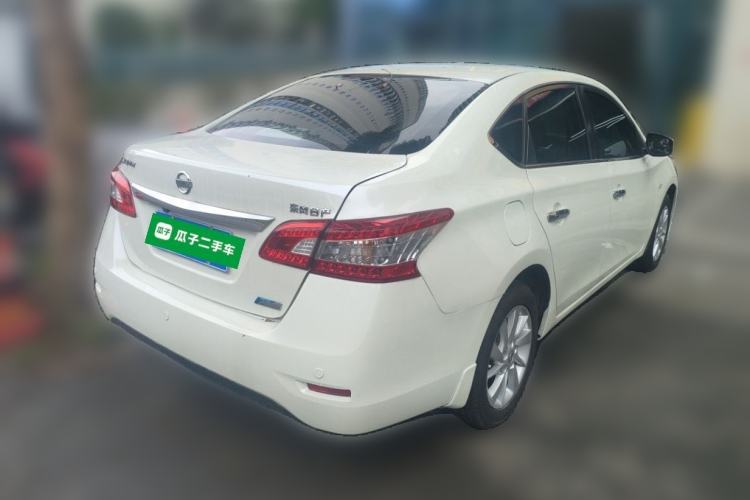 Used Nissan Sylphy 2014 1.6XV CVT Deluxe Edition Rear Right 45 Deg