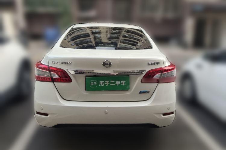 Used Nissan Sylphy 2014 1.6XV CVT Deluxe Edition Rear
