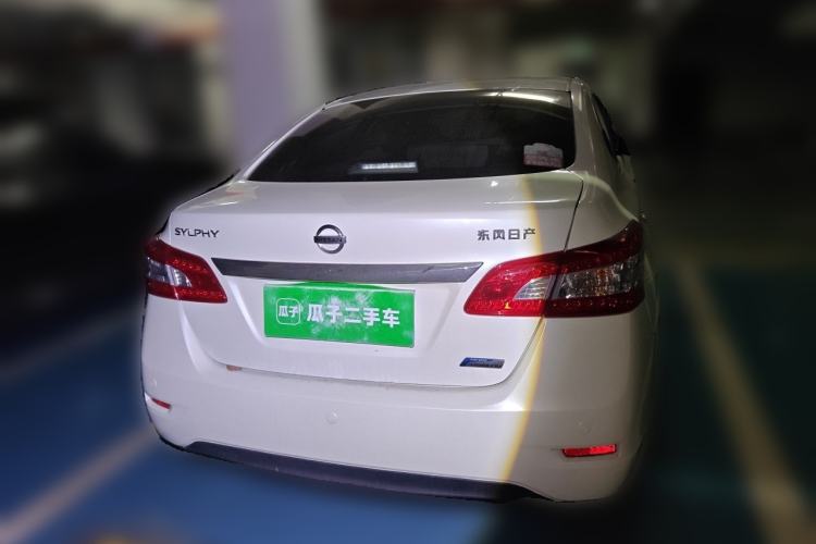 Used Nissan Sylphy 2014 1.6XV CVT Deluxe Edition Rear