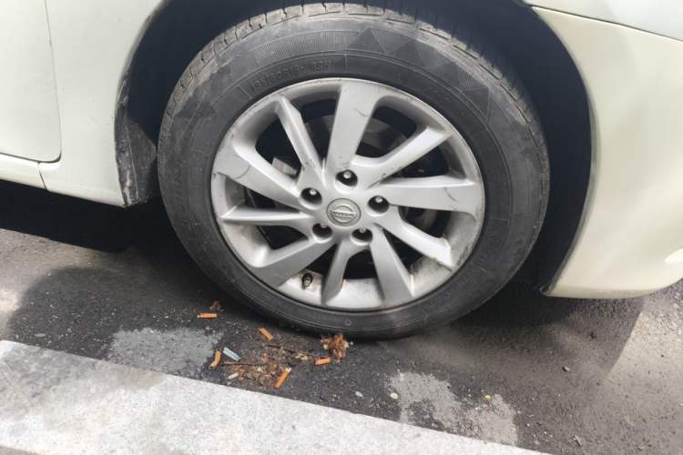 Used Nissan Sylphy 2014 1.6XV CVT Deluxe Edition Right Front Wheel Hub
