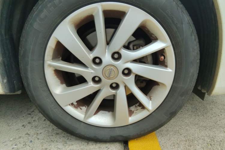 Used Nissan Sylphy 2014 1.6XV CVT Deluxe Edition Right Front Wheel Hub