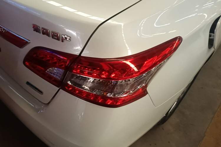Used Nissan Sylphy 2014 1.6XV CVT Deluxe Edition Right Rear Taillight