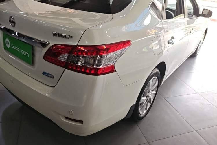 Used Nissan Sylphy 2014 1.6XV CVT Deluxe Edition Right Rear Taillight