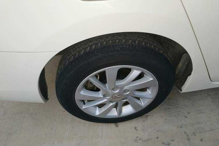 Used Nissan Sylphy 2014 1.6XV CVT Deluxe Edition Right Rear Wheel Hub