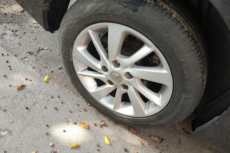 Used Nissan Sylphy 2014 1.6XV CVT Deluxe Edition Right Rear Wheel Hub