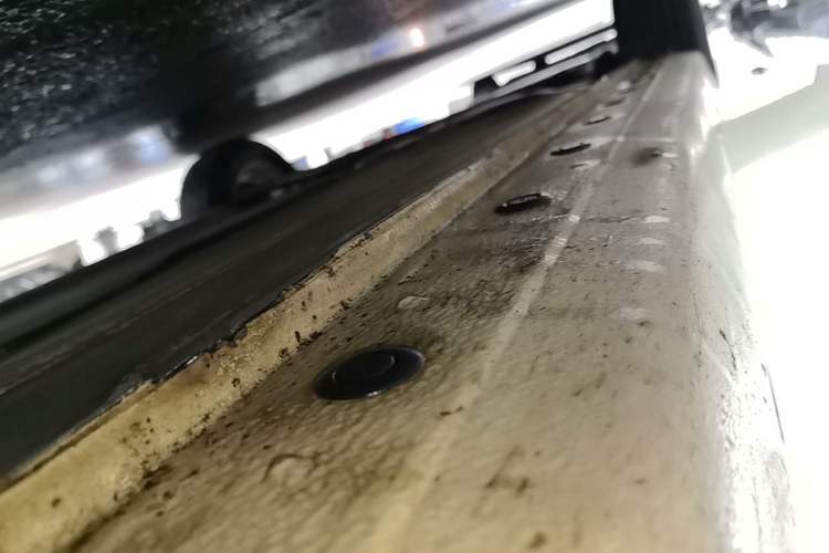Used Nissan Sylphy 2014 1.6XV CVT Deluxe Edition Right Side Sill