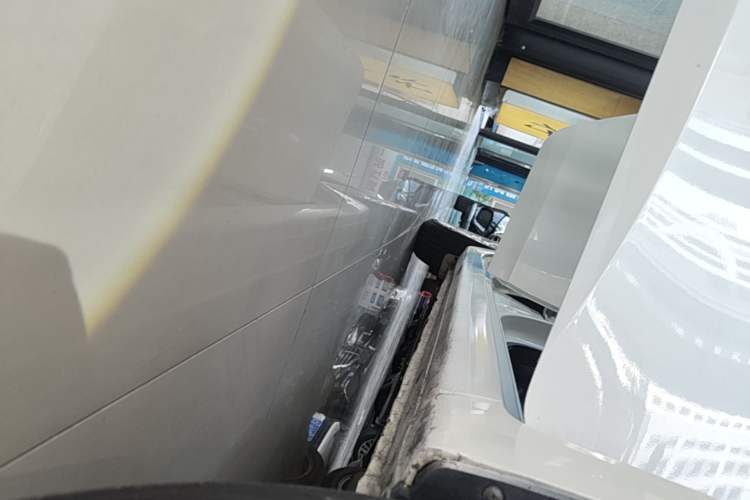 Used Nissan Sylphy 2014 1.6XV CVT Deluxe Edition Right Side Sill