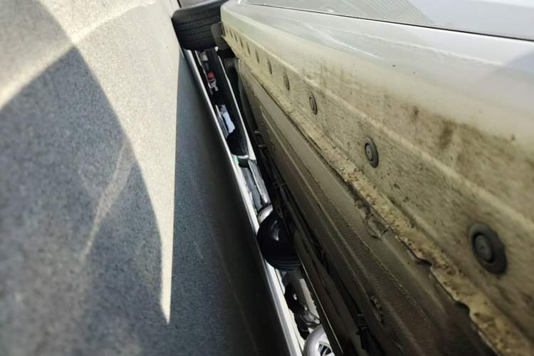Used Nissan Sylphy 2014 1.6XV CVT Deluxe Edition Right Side Sill