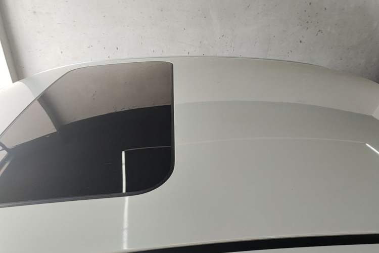 Used Nissan Sylphy 2014 1.6XV CVT Deluxe Edition Roof