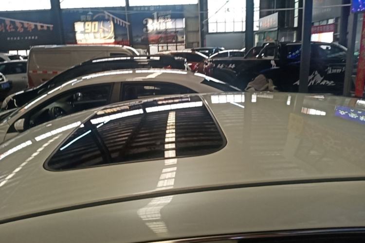 Used Nissan Sylphy 2014 1.6XV CVT Deluxe Edition Roof