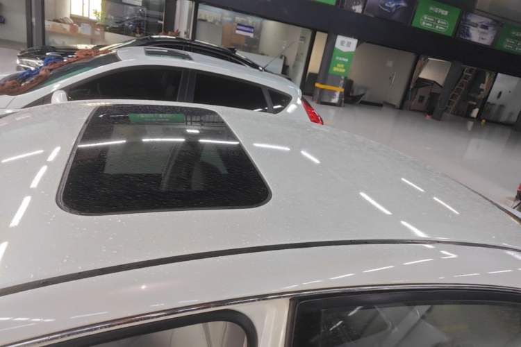 Used Nissan Sylphy 2014 1.6XV CVT Deluxe Edition Roof