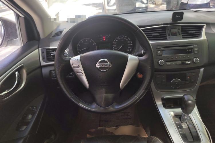 Used Nissan Sylphy 2014 1.6XV CVT Deluxe Edition Steering Wheel