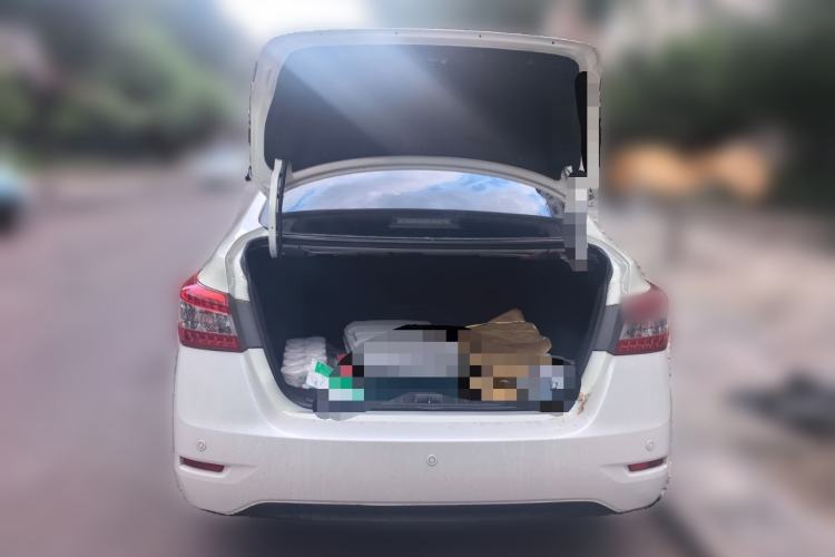 Used Nissan Sylphy 2014 1.6XV CVT Deluxe Edition Trunk