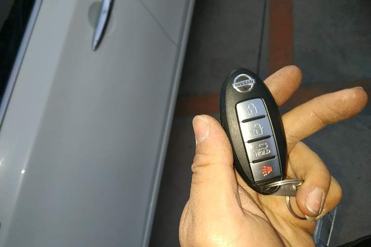 Used Nissan Sylphy 2014 1.6XV CVT Deluxe Edition Vehicle Key